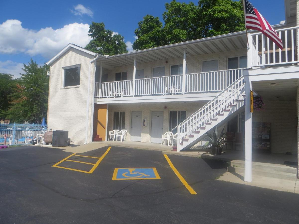 Starlite Motel Wisconsin Dells Kültér fotó